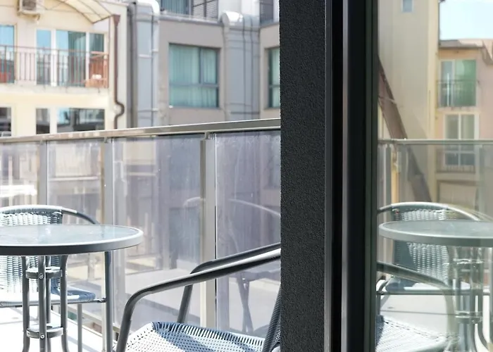 公寓 Todorovi аpartments 4 瓦爾納